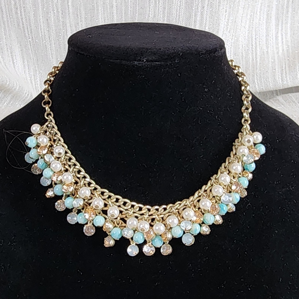 Chic Gold and Blue Cluster Necklace